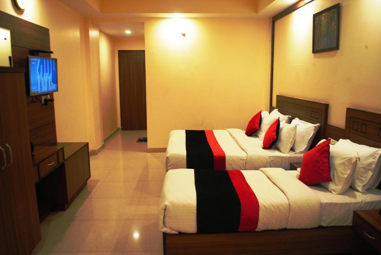 Hotel The Vaishno Devi Hills Katra  Buitenkant foto